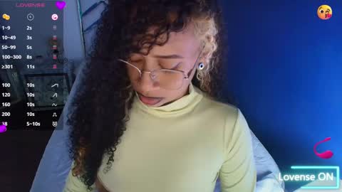 Snapshot of cattaleeyaa chatting on February 2025 03:55:02 AM CATALEYA  online show from February 2025 03:55:02 AM