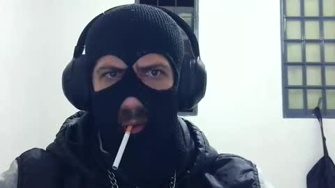 Carlos A online show from April 2026 01:53:01 AM