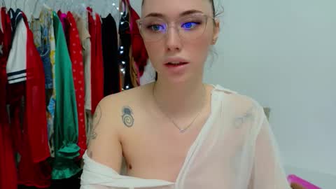 Ivanna online show from March 2026 05:01:02 PM