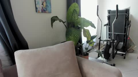 ccuteass online show from December 2024 02:37:01 PM