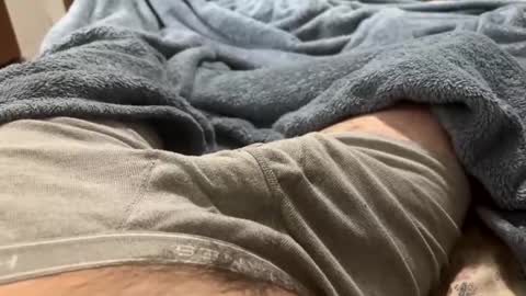 Snapshot of cecilmmckinnon chatting on November 2025 12:37:02 PM cecilmmckinnon online show from November 2025 12:37:02 PM