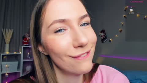 Josie Manesi online show from January 2025 07:15:01 PM