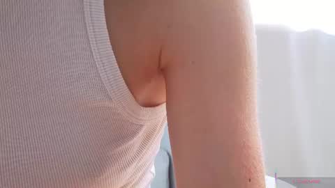 Snapshot of cel1ne_secret chatting on July 2026 05:57:01 AM Josie Manesi online show from July 2026 05:57:01 AM