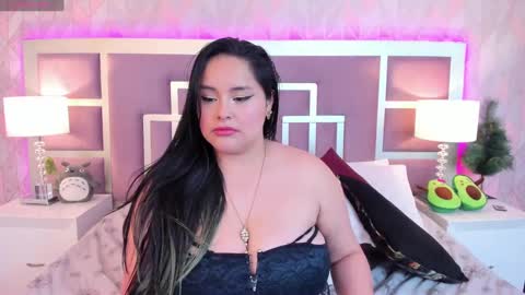 Snapshot of celeste_bennet chatting on January 2025 06:11:01 AM online show from January 2025 06:11:01 AM