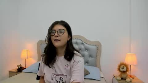 Snapshot of celeste_calderon chatting on January 2026 11:34:01 AM Celeste Calderon online show from January 2026 11:34:01 AM