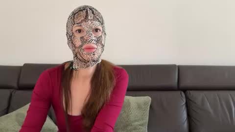 Snapshot of celeste_grayson chatting on May 2026 05:04:01 AM celeste grayson online show from May 2026 05:04:01 AM