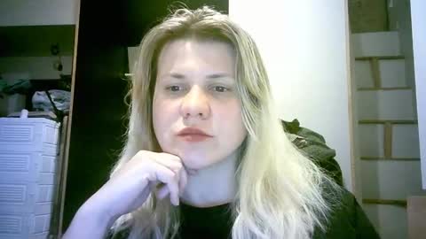Snapshot of celeste_naughty_ chatting on May 2026 10:22:02 AM celeste_naughty_ online show from May 2026 10:22:02 AM