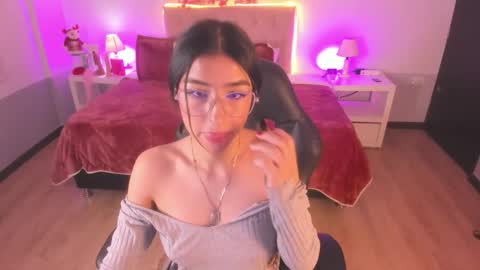 Snapshot of celeste_rous__ chatting on December 2025 12:36:01 PM Celeste online show from December 2025 12:36:01 PM