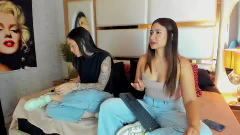 Snapshot of celeste_starsss chatting on June 2026 10:30:01 PM celeste_starsss online show from June 2026 10:30:01 PM
