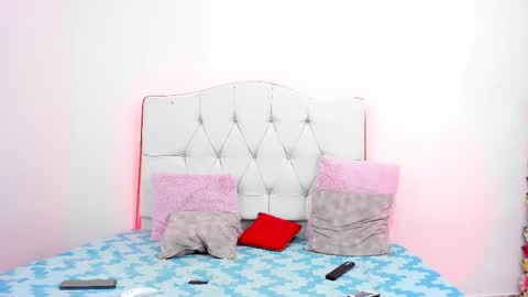 Celeste - Derek online show from November 2025 04:45:02 AM