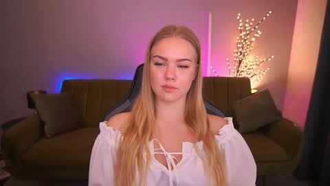 celestenoirr online show from October 2025 06:25:02 AM