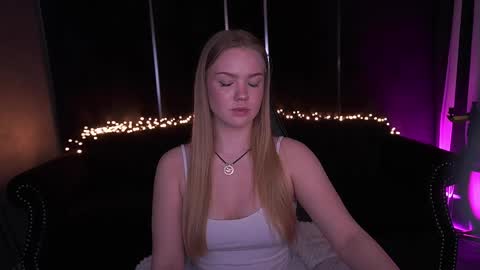 celestenoirr online show from April 2026 06:49:02 AM