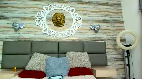 Celestial online show from September 2025 04:58:01 AM