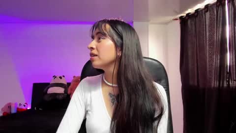 Snapshot of celestinepurple chatting on March 2025 07:15:02 PM Celestineeeeee online show from March 2025 07:15:02 PM