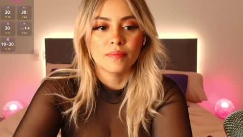 Snapshot of celiahenn chatting on May 2026 01:22:02 AM Celia online show from May 2026 01:22:02 AM