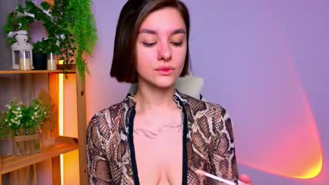  Celine  online show from March 2026 03:43:02 AM