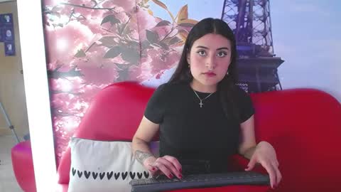 Snapshot of celine_visconti chatting on April 2026 09:39:33 PM online show from April 2026 09:39:33 PM
