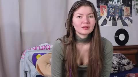 Snapshot of celineswiatkowski chatting on February 2026 08:33:02 AM Nina online show from February 2026 08:33:02 AM