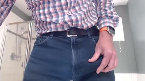 Snapshot of centerfield24 chatting on February 2025 08:41:01 PM Centerfield online show from February 2025 08:41:01 PM