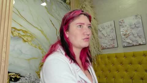 Cerecita  online show from September 2025 12:09:01 PM