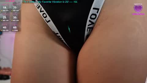 Snapshot of cerecitaqueen chatting on June 2026 06:56:02 PM Cerecita online show from June 2026 06:56:02 PM