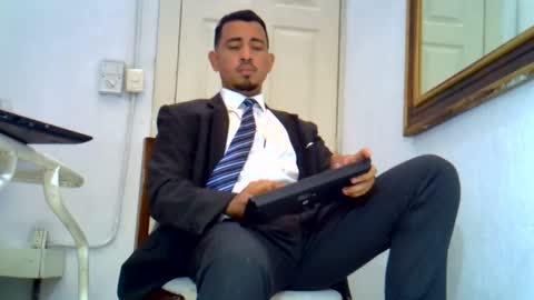 Cesar online show from February 2025 07:05:01 PM