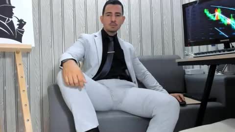 Snapshot of cesar_dant chatting on March 2026 03:16:01 PM Cesar online show from March 2026 03:16:01 PM