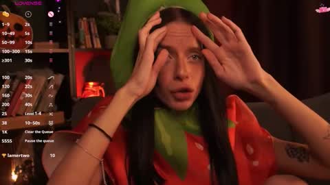 Snapshot of ceserisu chatting on October 2025 09:37:01 PM Casey online show from October 2025 09:37:01 PM