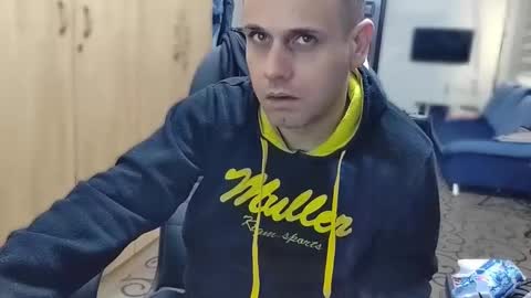 cezar online show from December 2024 12:35:01 PM