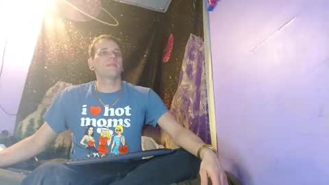 Snapshot of cguffey2284 chatting on January 2025 11:40:01 PM cguffey2284 online show from January 2025 11:40:01 PM