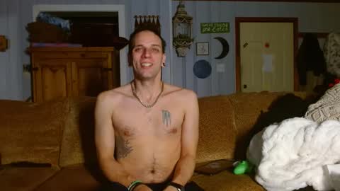 Snapshot of cguffey2284 chatting on January 2025 08:28:01 AM cguffey2284 online show from January 2025 08:28:01 AM