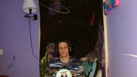 Snapshot of cguffey2284 chatting on January 2025 03:15:01 AM cguffey2284 online show from January 2025 03:15:01 AM