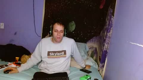 Snapshot of cguffey2284 chatting on January 2025 03:29:01 AM cguffey2284 online show from January 2025 03:29:01 AM