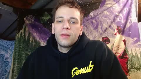 Snapshot of cguffey2284 chatting on January 2025 02:23:01 PM cguffey2284 online show from January 2025 02:23:01 PM