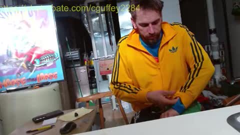 Snapshot of cguffey2284 chatting on December 2025 06:04:02 PM cguffey2284 online show from December 2025 06:04:02 PM