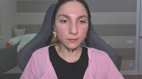 Kate online show from February 2026 09:22:01 PM