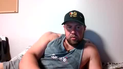 Snapshot of chad25old chatting on May 2026 07:32:01 PM chad25old online show from May 2026 07:32:01 PM