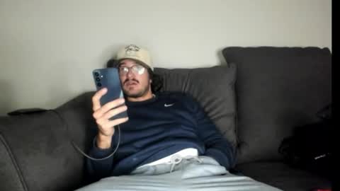 Lydong online show from November 2025 03:18:02 AM