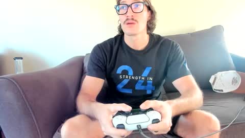 Lydong online show from January 2026 09:09:01 PM