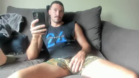 Snapshot of chadpowerz chatting on July 2026 01:04:02 PM Lydong online show from July 2026 01:04:02 PM