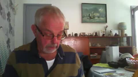 Snapshot of champers37 chatting on June 2026 07:57:01 AM Champers online show from June 2026 07:57:01 AM