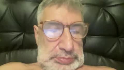 champsex305610 online show from December 2025 06:15:01 PM