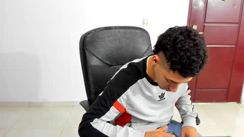 Kenji online show from December 2025 01:10:02 AM