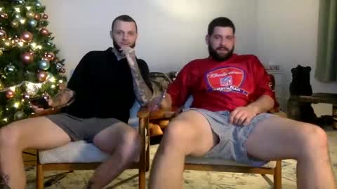 Snapshot of change340 chatting on December 2024 02:09:01 AM TATS AND TANNED online show from December 2024 02:09:01 AM