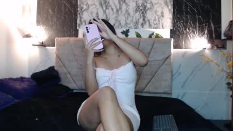 Snapshot of channel_brunnette chatting on October 2025 03:18:01 AM channel online show from October 2025 03:18:01 AM