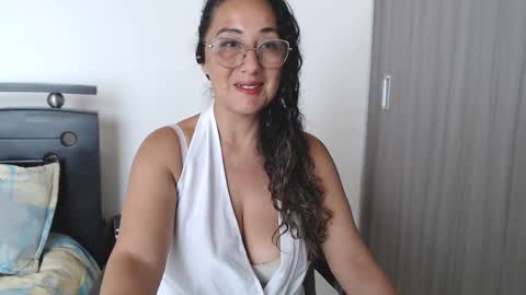 channel moon9 online show from February 2025 06:00:01 PM