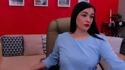 The Queen online show from January 2025 01:21:02 AM