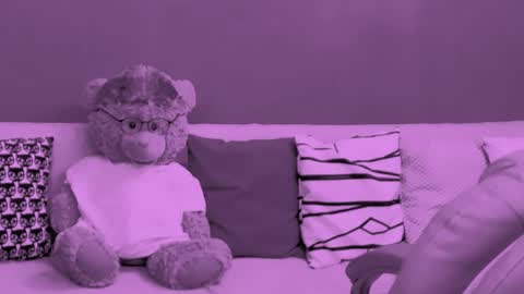 Snapshot of chantallovely chatting on May 2026 12:33:01 PM The Queen online show from May 2026 12:33:01 PM