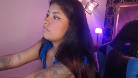 Snapshot of chantalpetit chatting on May 2026 05:31:02 PM chantalpetit online show from May 2026 05:31:02 PM