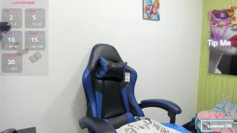 Snapshot of chantalvedette chatting on February 2026 12:04:01 PM online show from February 2026 12:04:01 PM